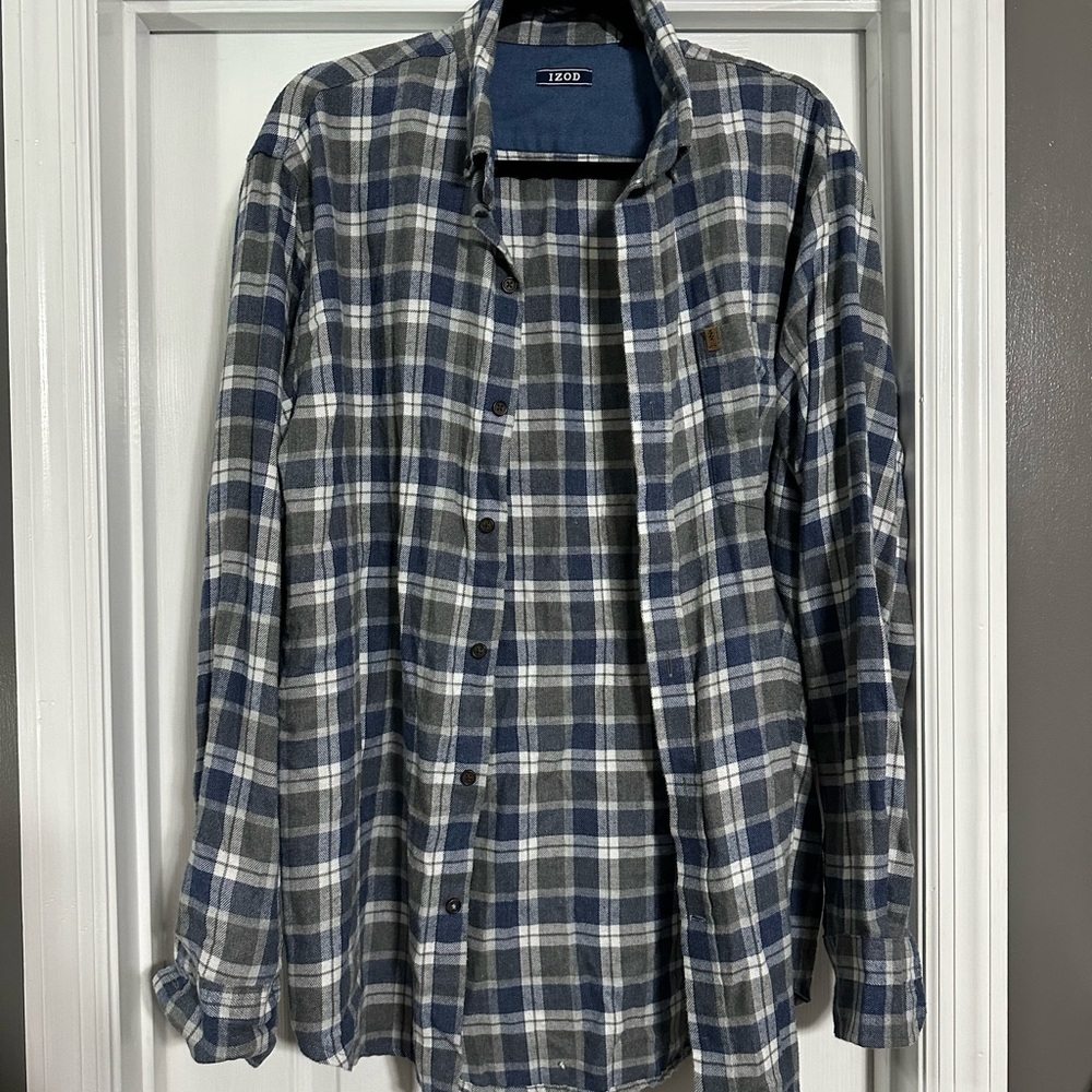 Izod Men's Blue, Grey, and White Checkered Shirt
